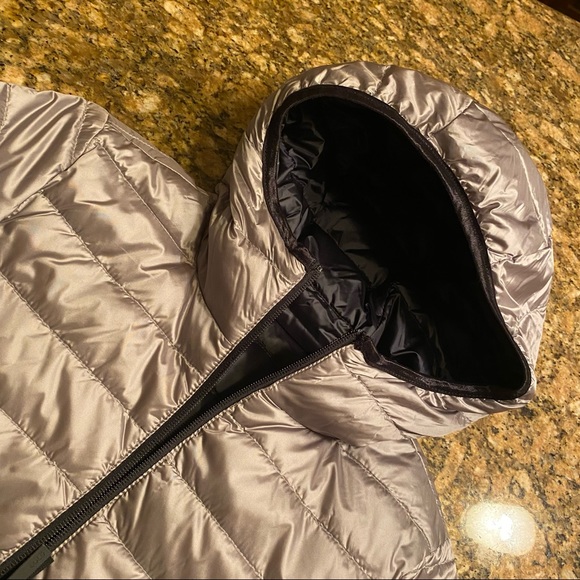 LOLE Reversible Black/Silver Emeline Jacket - Picture 13 of 14